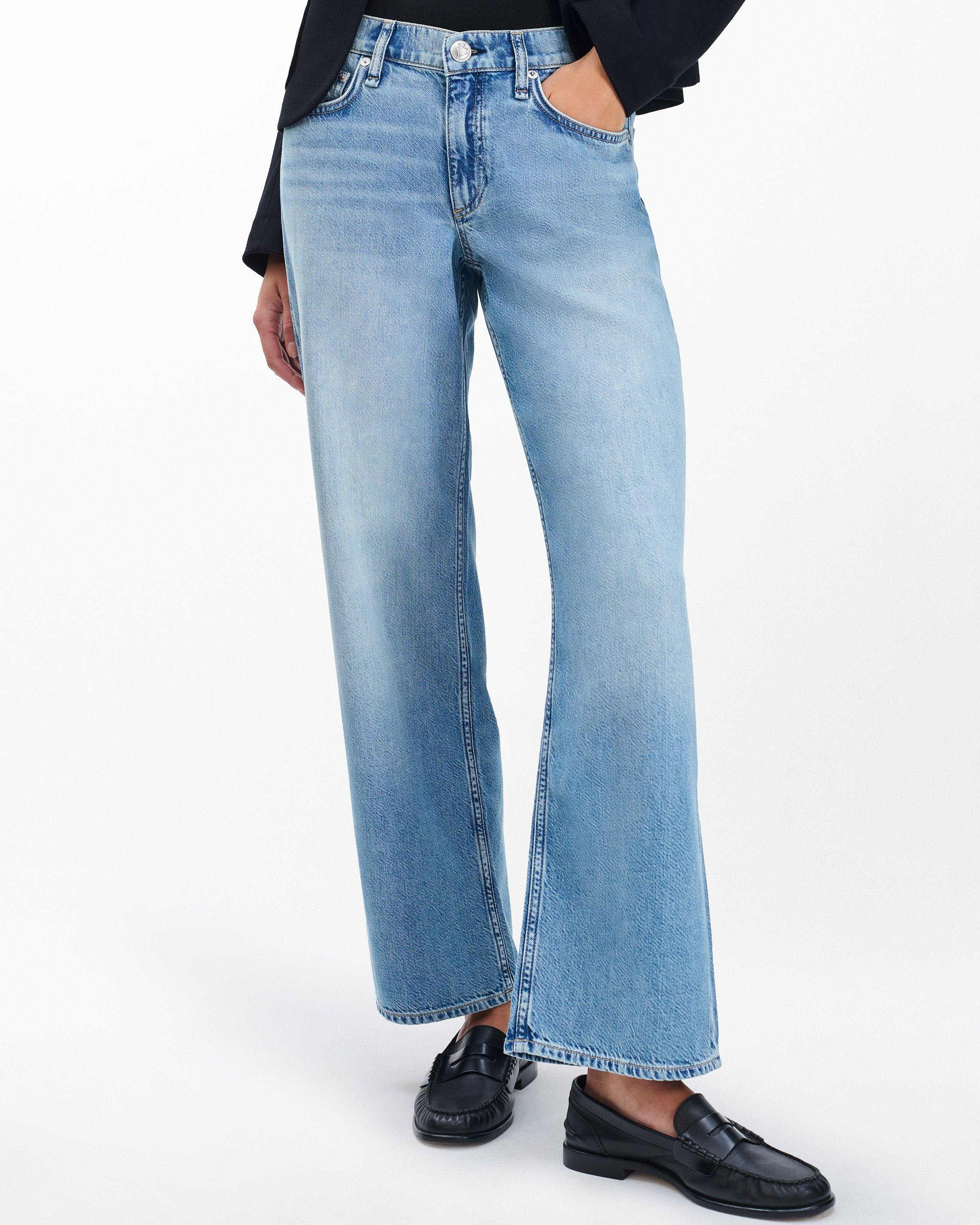 Carter Loafer - Leather
Penny Loafer - 2