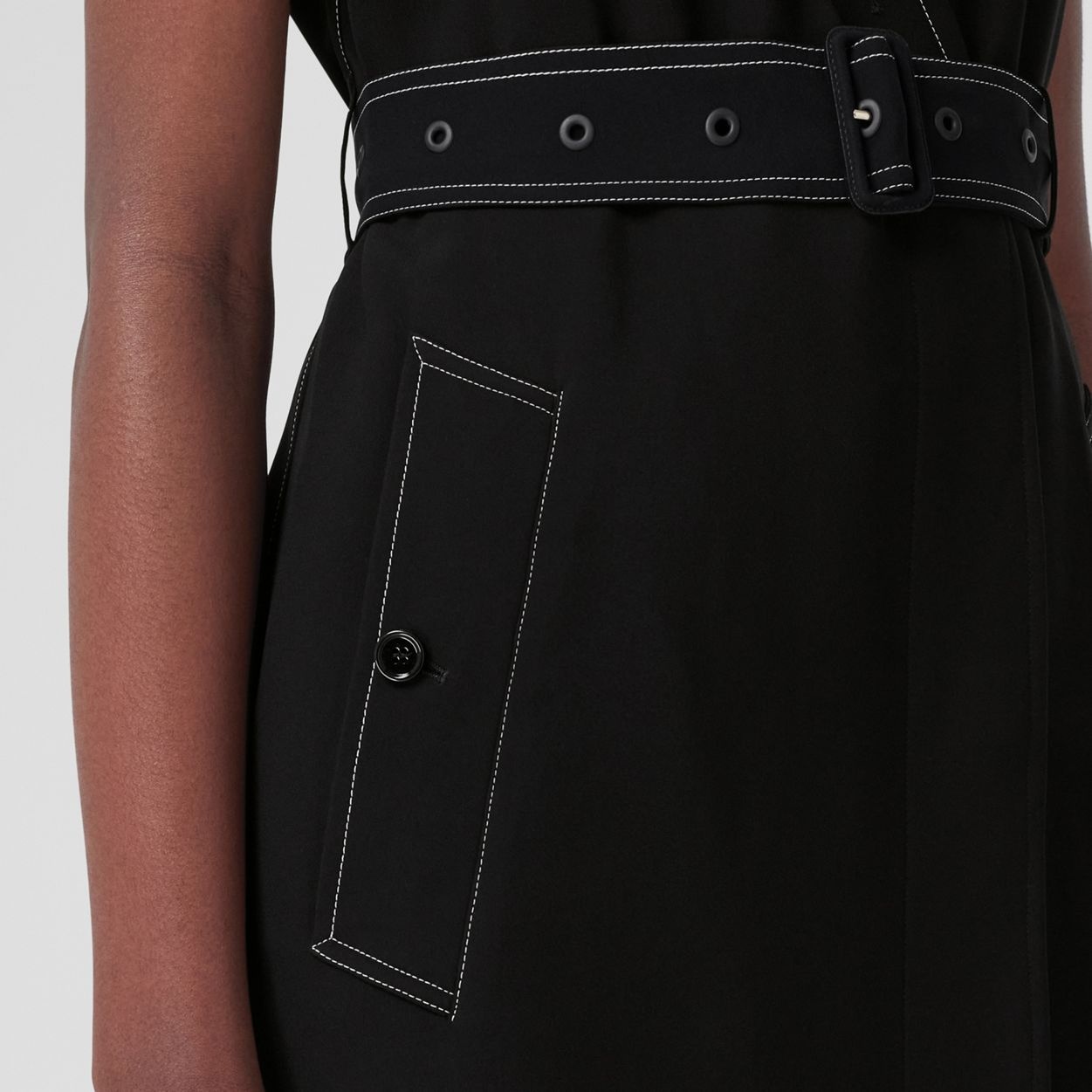 Sleeveless Viscose V-neck Trench Dress - 5