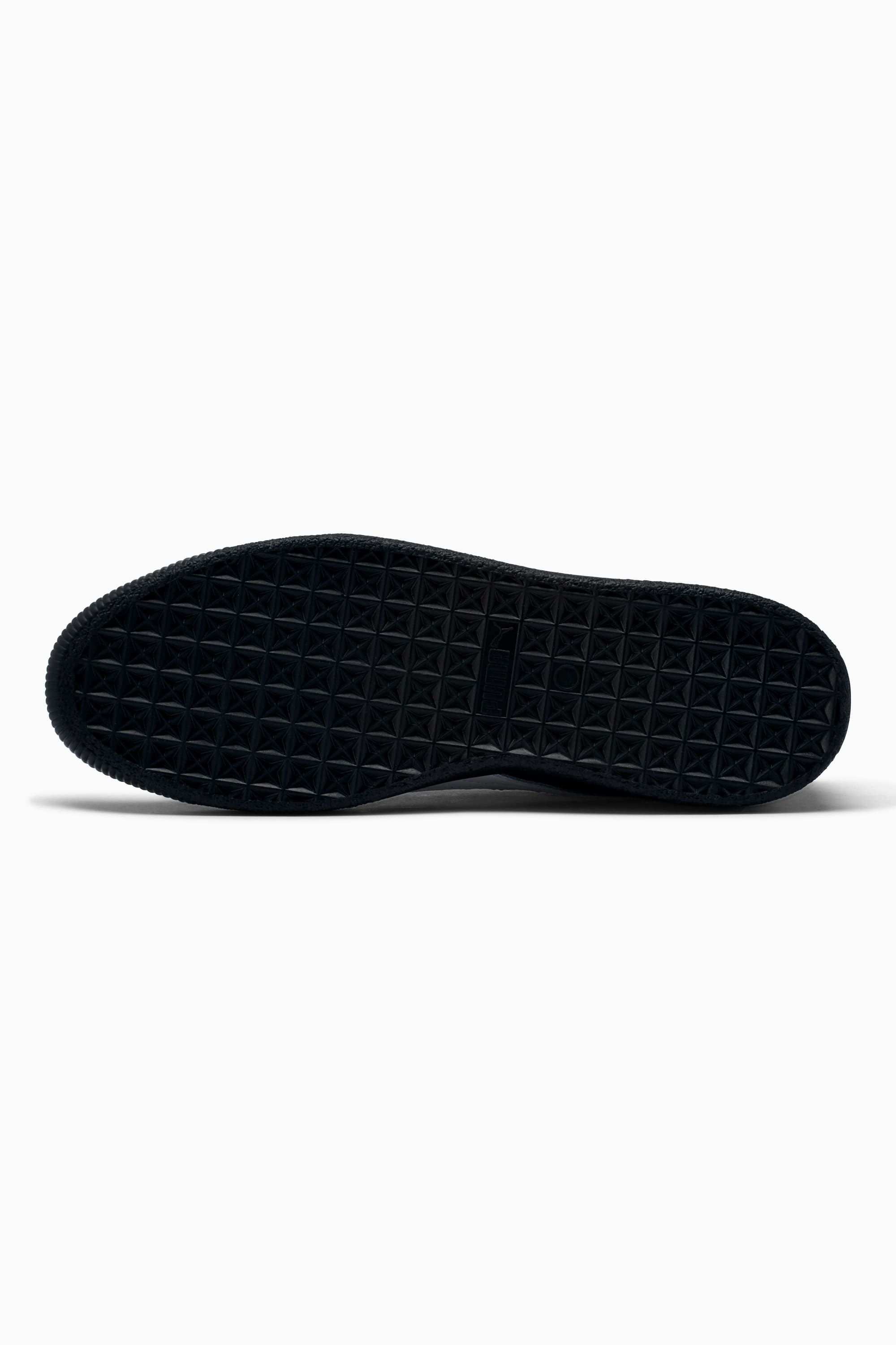 Clyde Core Foil Men's Sneakers - 7