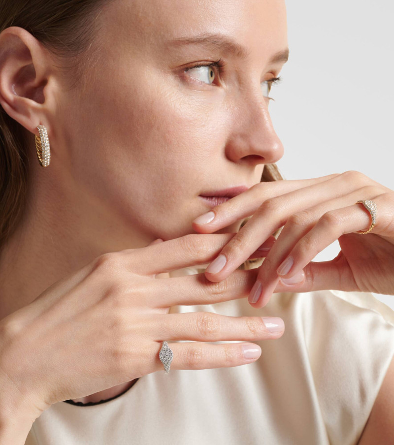 DAVID YURMAN 18kt white gold pinky ring with diamonds outlook