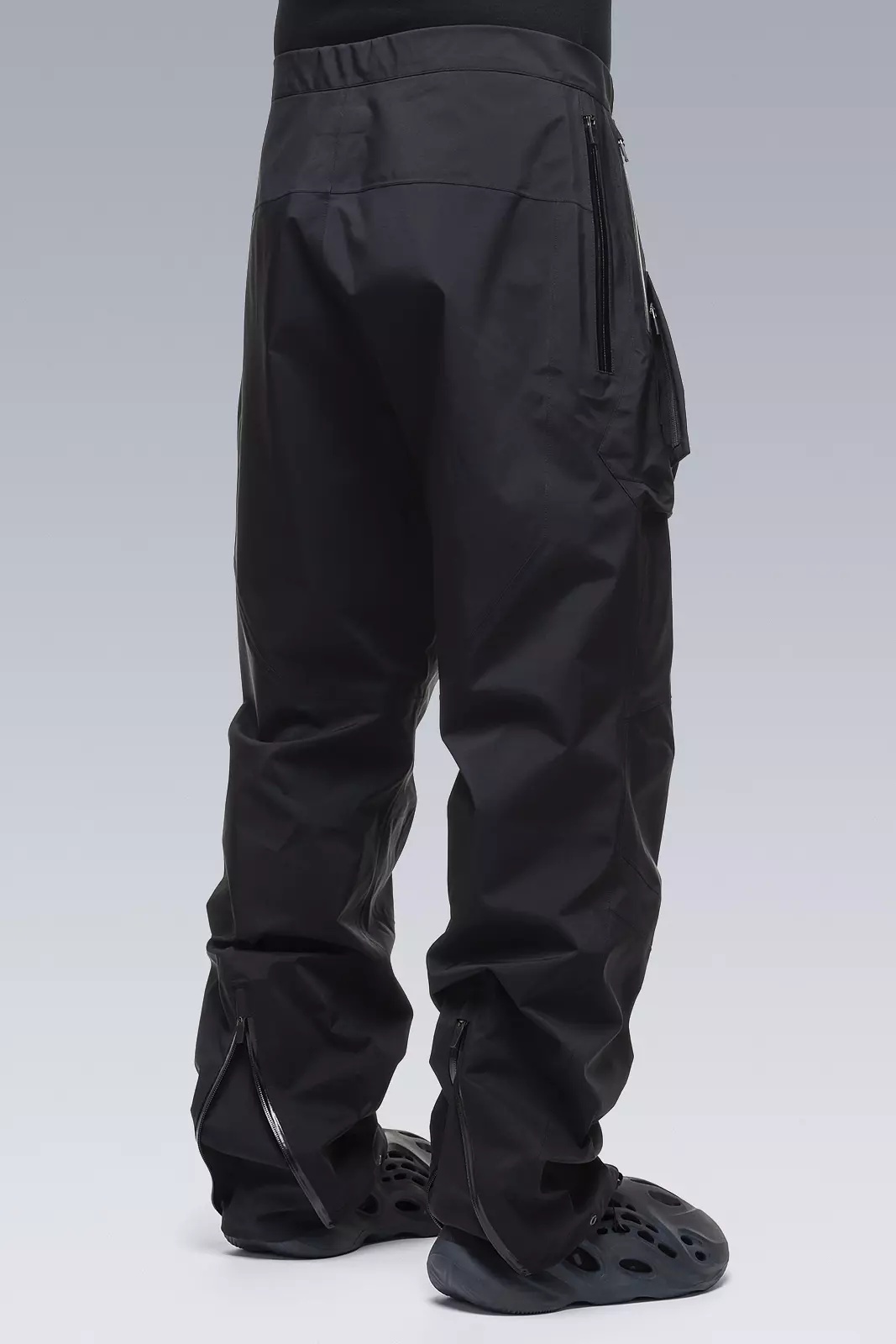 P43-GT 3L Gore-Tex Pro Pant Black - 5