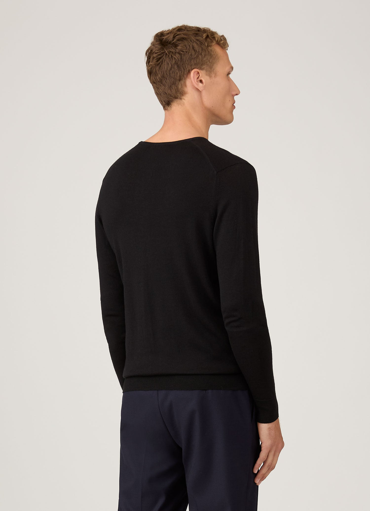 Fine Merino Wool Crew Neck - 5