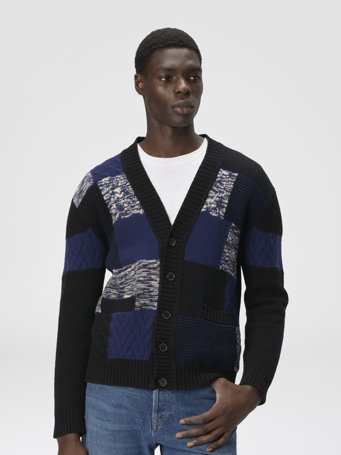The cardigan in pure wool with flame and zigzag inserts - 4