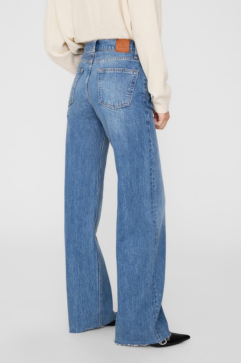 Hugh Jean - Panama Blue - 5