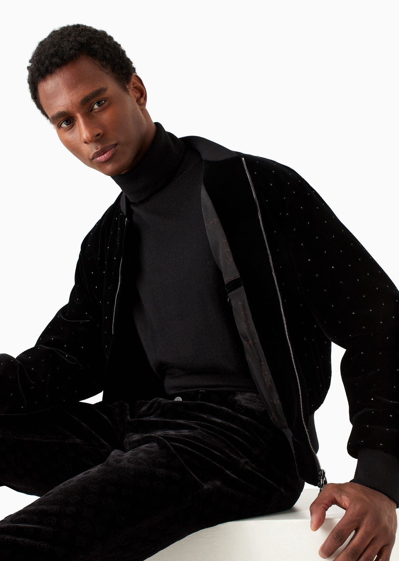 Giorgio’s velvet bomber jacket with rhinestone details - 5