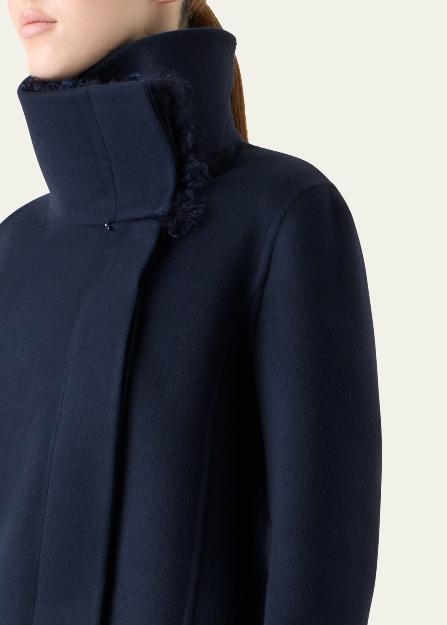 Edena Cashmere Short Jacket With Detachable Shearling Goat Collar - 5