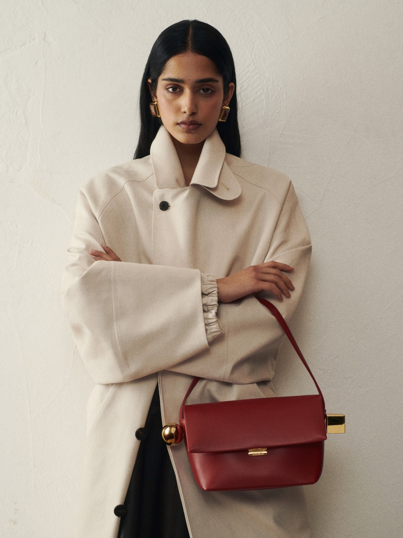 JACQUEMUS The Rond Carré outlook