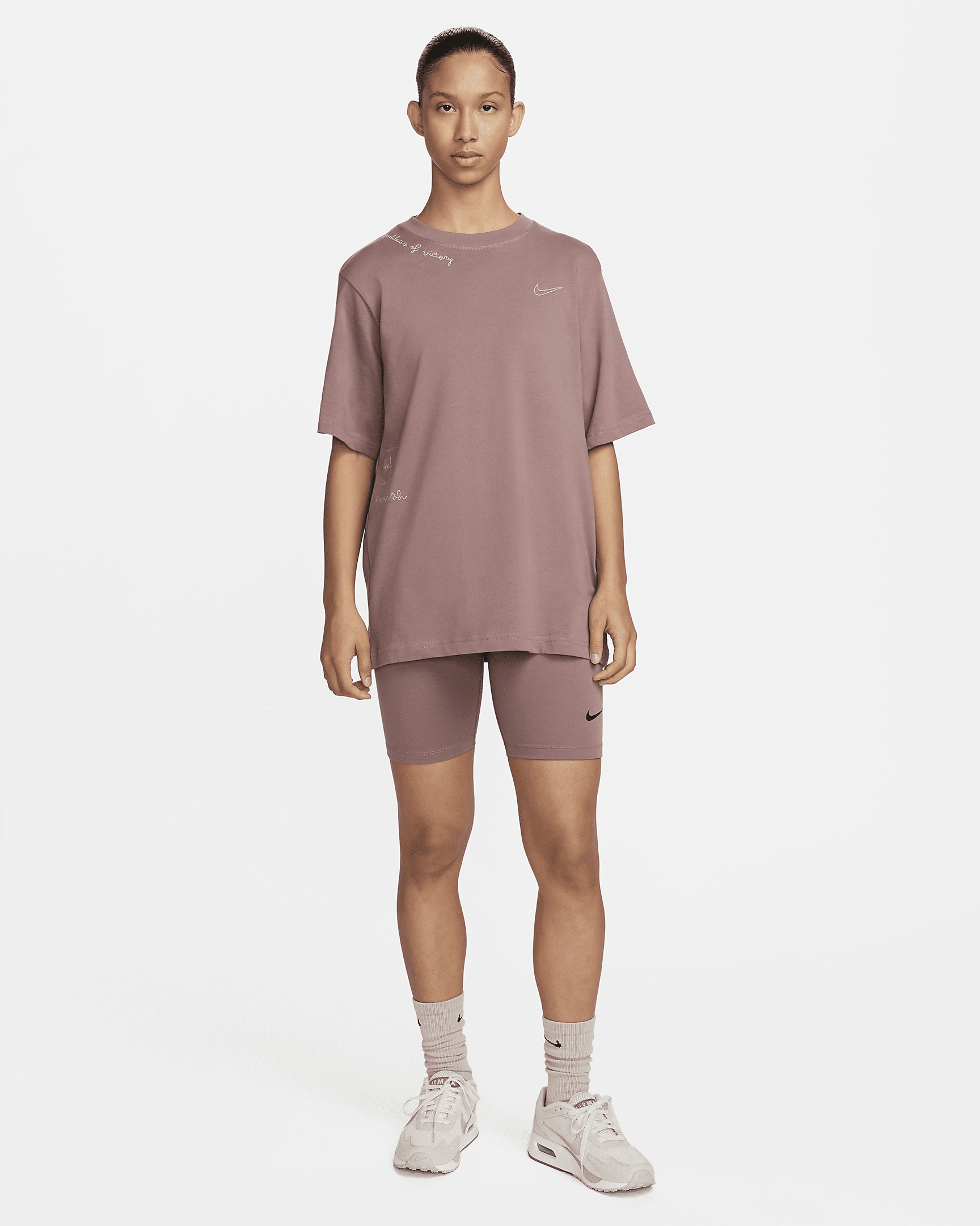 Nike Sportswear Essential Women's T-Shirt - 8