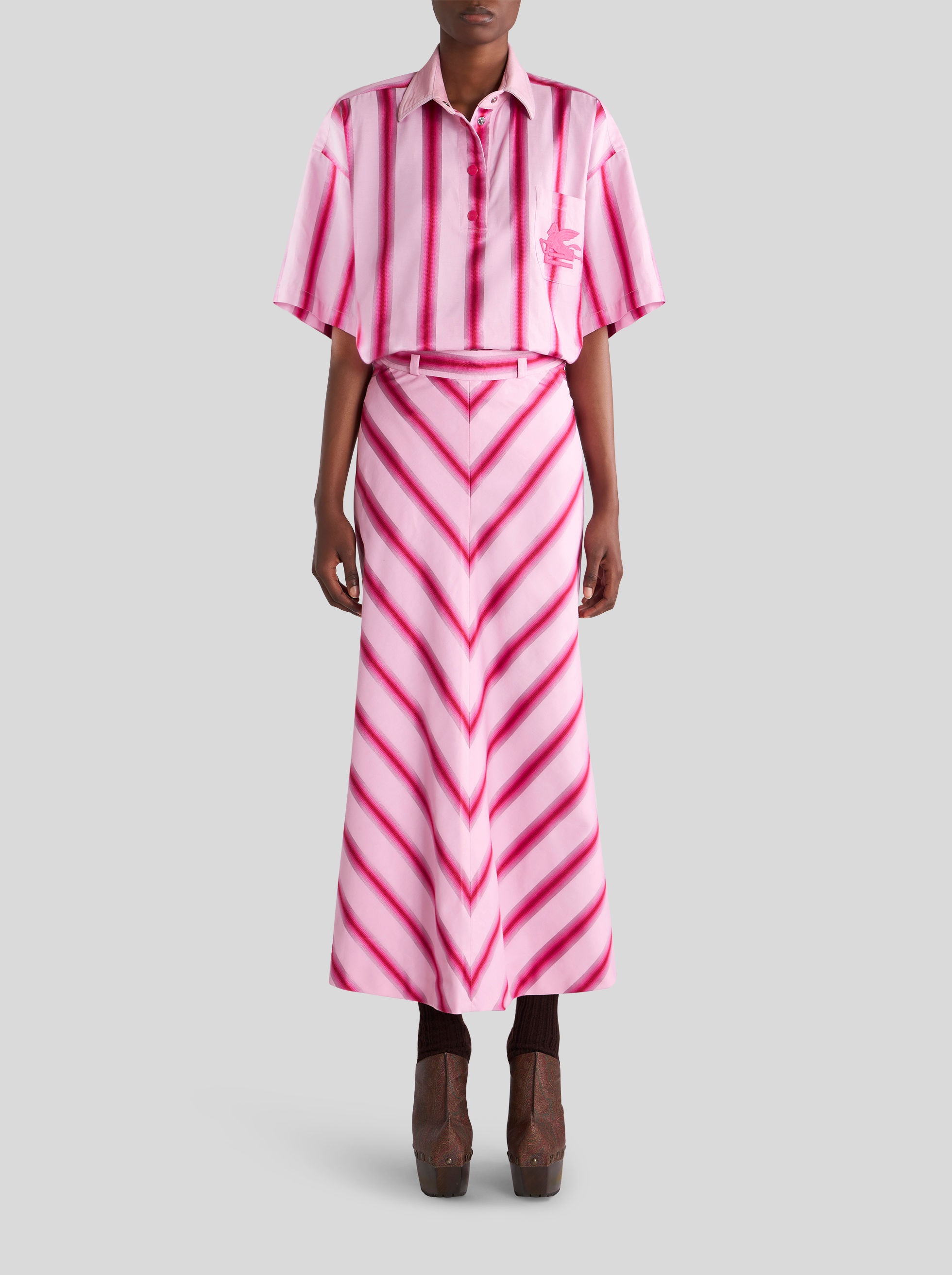 LONG SKIRT WITH DIAGONAL STRIPES - 3