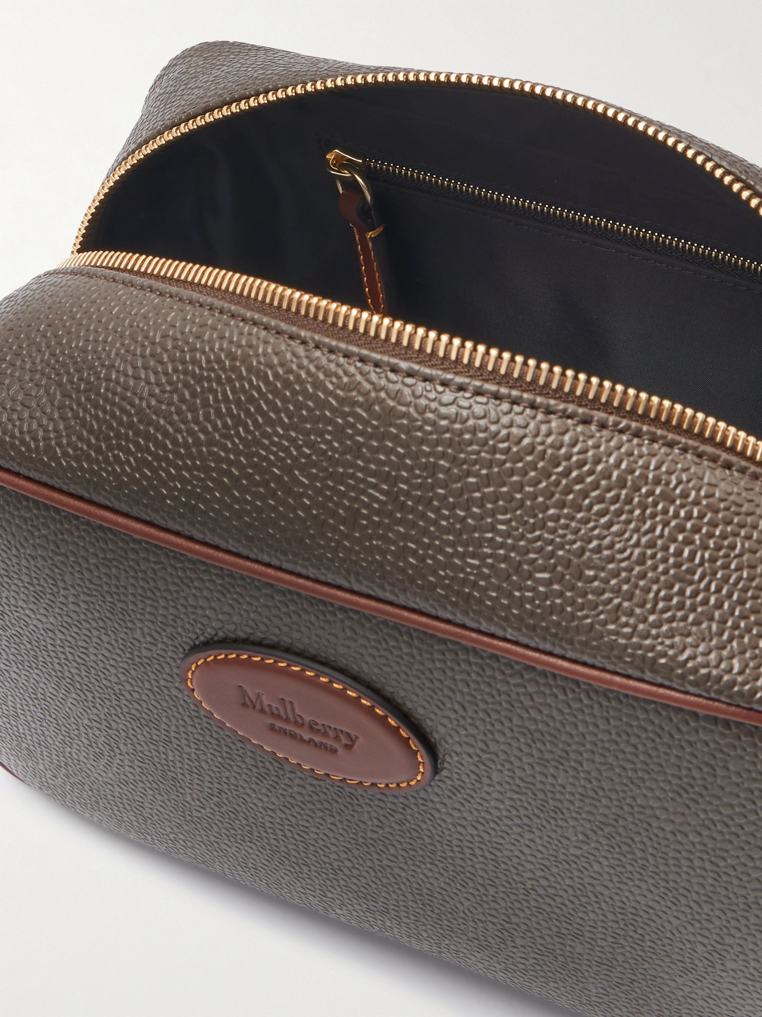 Leather-Trimmed Pebble-Grain Eco Scotchgrain Wash Bag Brown - 4