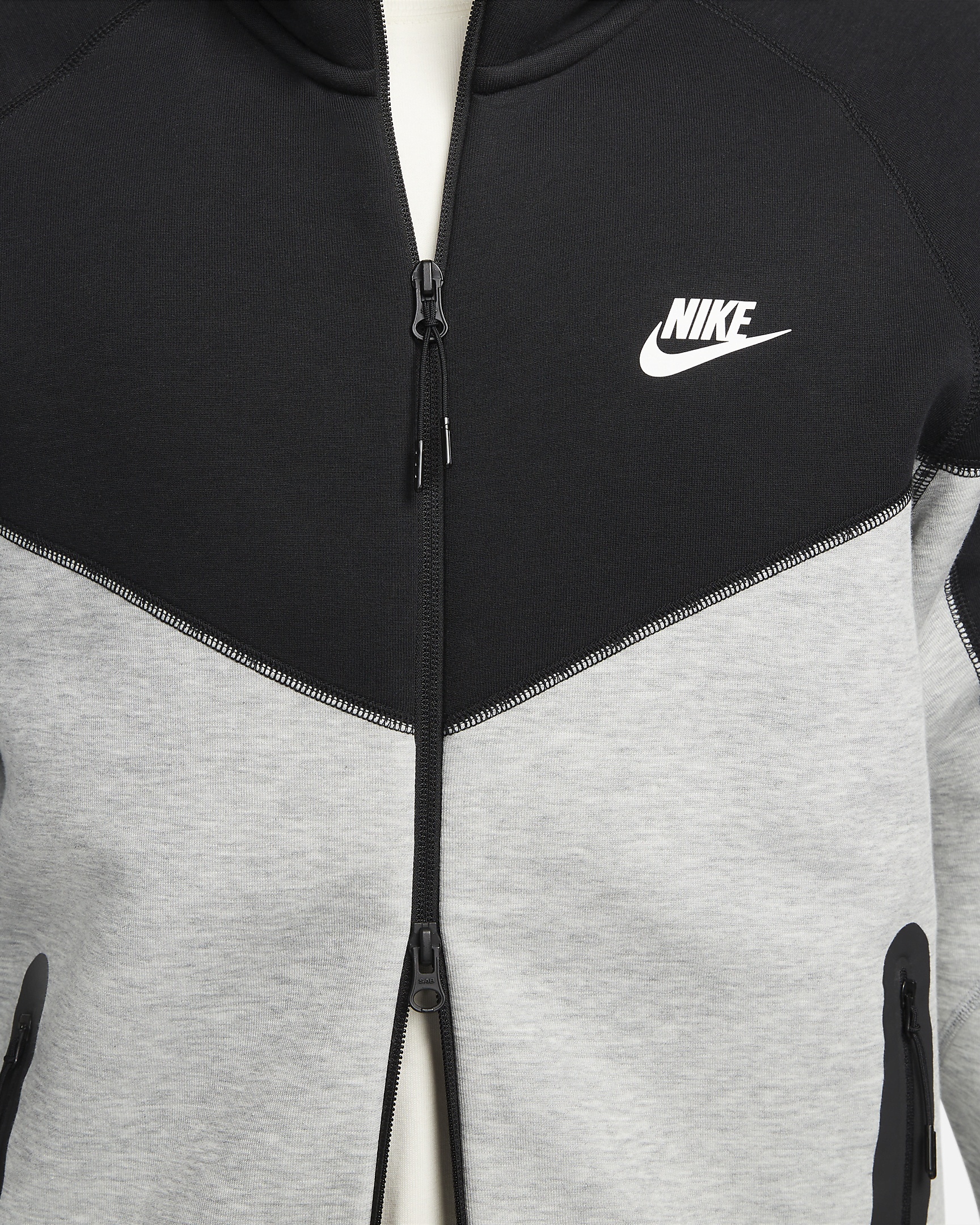 Nike Sportswear Tech Fleece Windrunner Men's Full-Zip Hoodie - 4