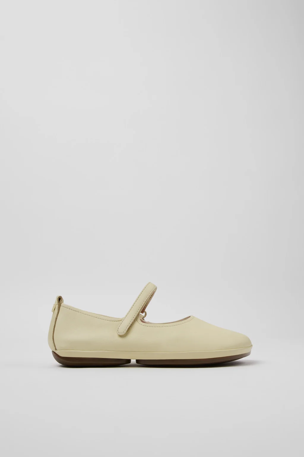 Right Nina Beige Leather Shoes for Women. - 1