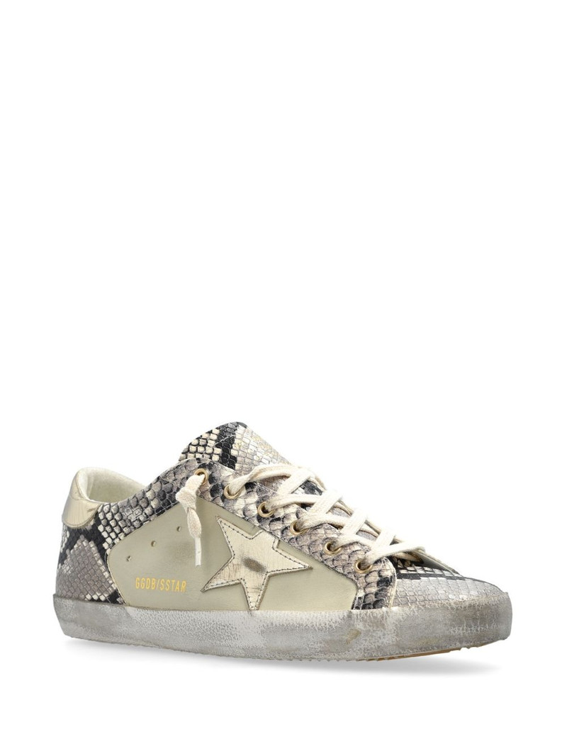 Golden Goose Superstar sneakers outlook