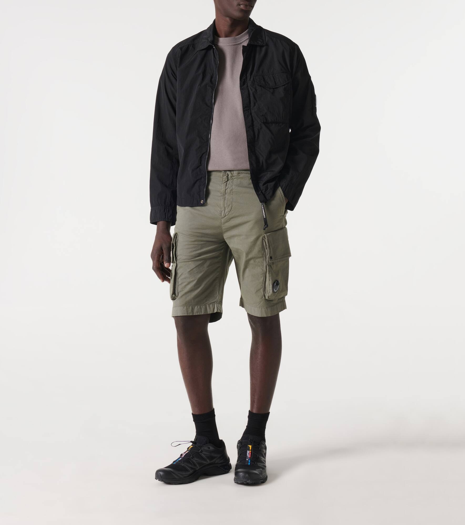 Cotton-blend cargo shorts - 2