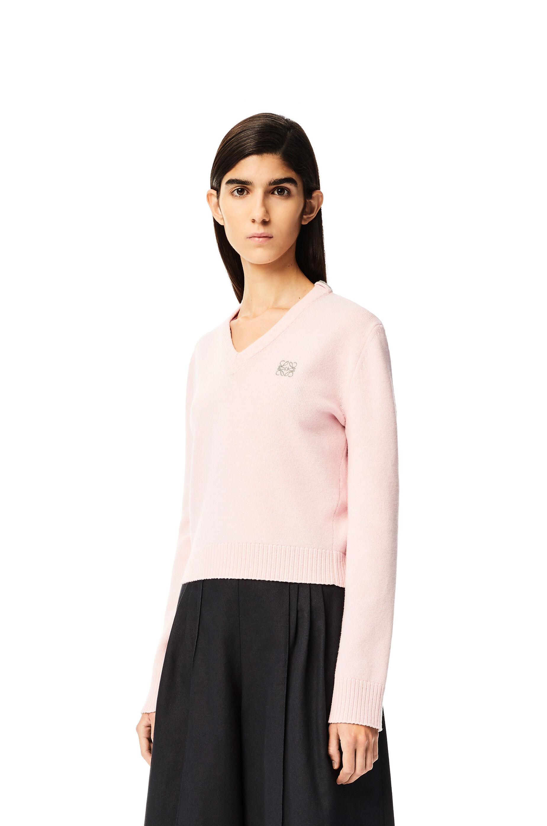 Anagram embroidered V-neck cropped sweater in wool - 3