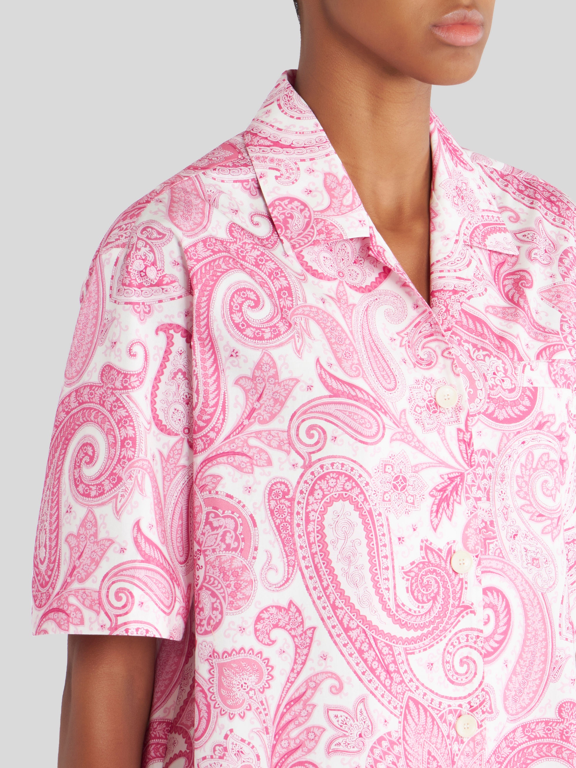 SHORT-SLEEVED LIQUID PAISLEY BEACH SHIRT - 3