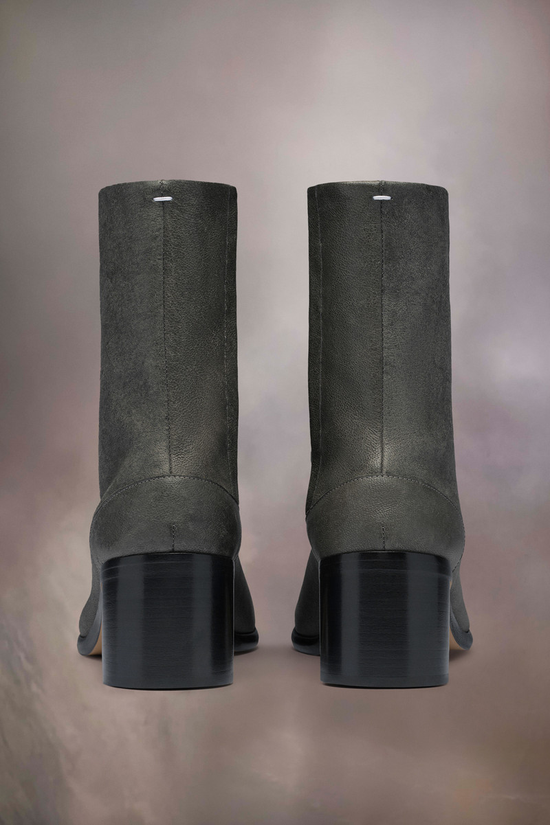 Maison Margiela Tabi ankle boots outlook