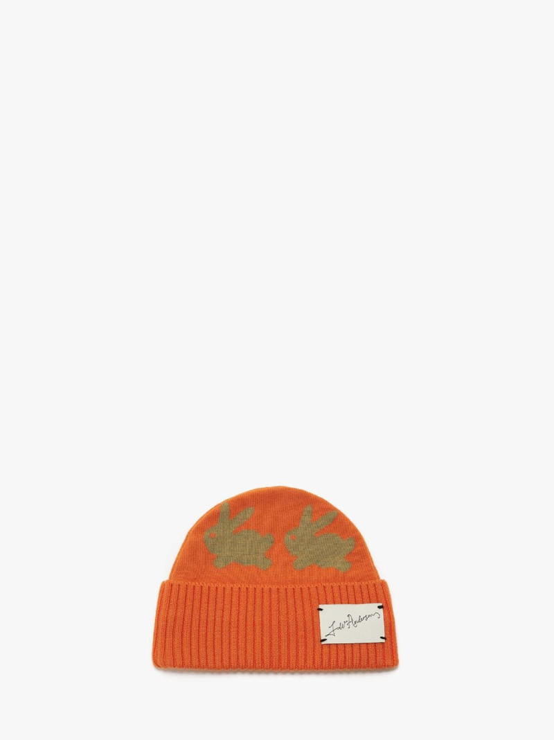 BEANIE WITH BUNNY MOTIF 1