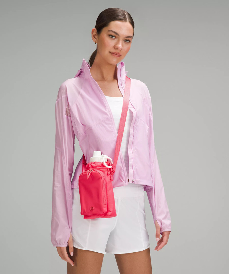 lululemon Water Bottle Crossbody with Front Pocket 2L outlook