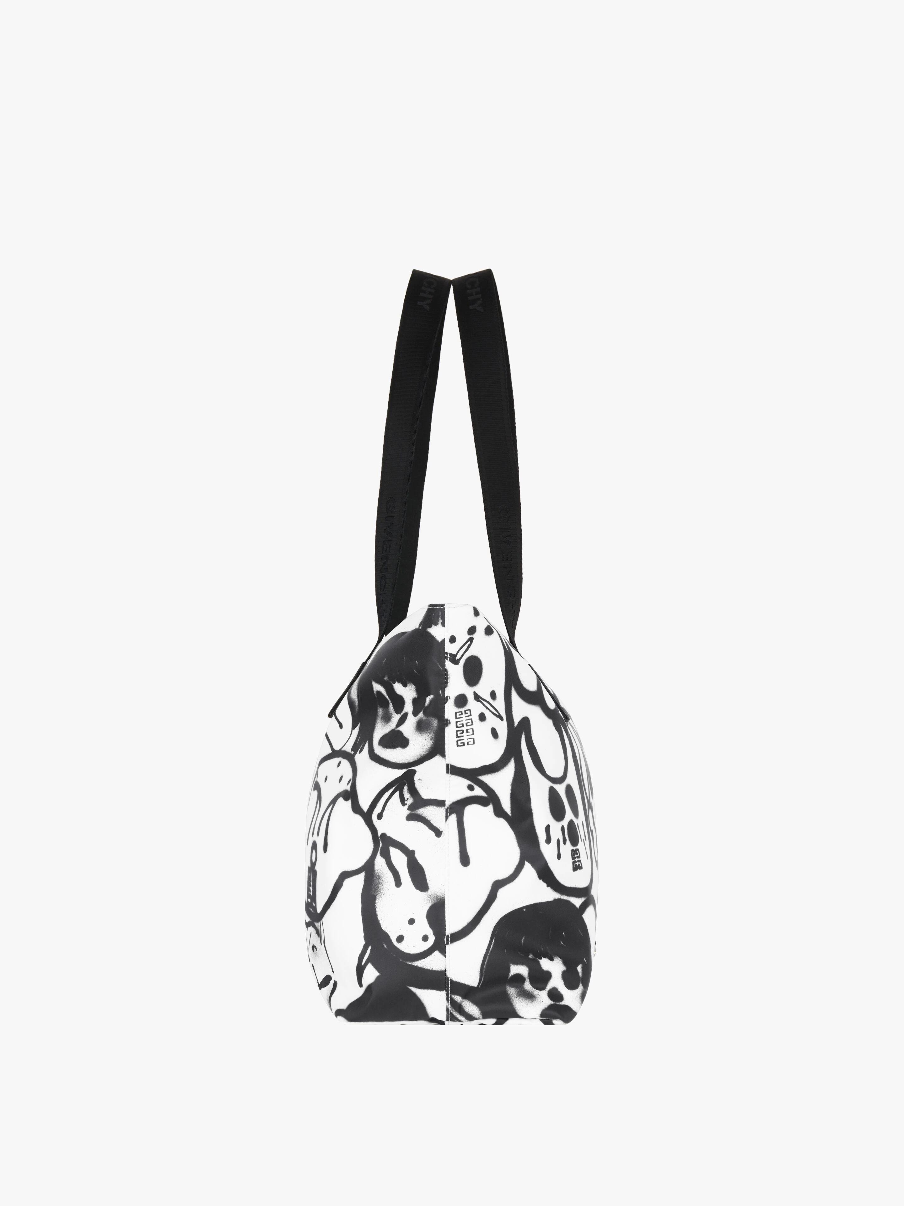 4G LIGHT SHOPPING BAG WITH TAG EFFECT PRINTS - 4