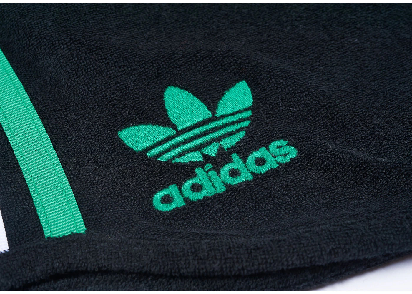 Palace adidas Terry Shorts Black - 4