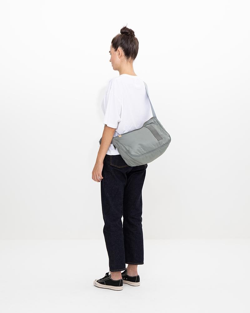 CHARLIE II SHOULDER BAG (M) | Visvim Official North American