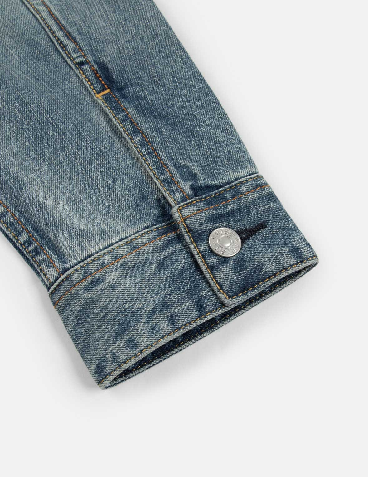 ALLOVER RIVETS AND SEAGULL APPLIQUE RELAX FIT DENIM JACKET - 10