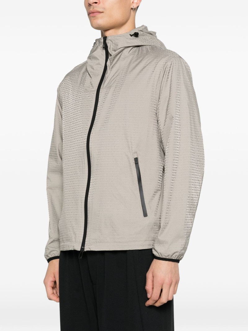 zip-up hooded jacket 3