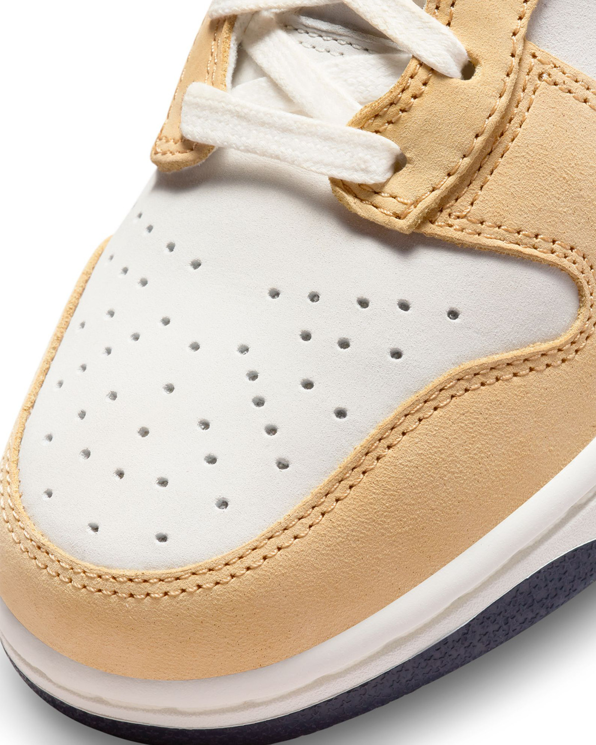 Wmns Dunk High Premium Sail/Obsidian/Sesame - 5