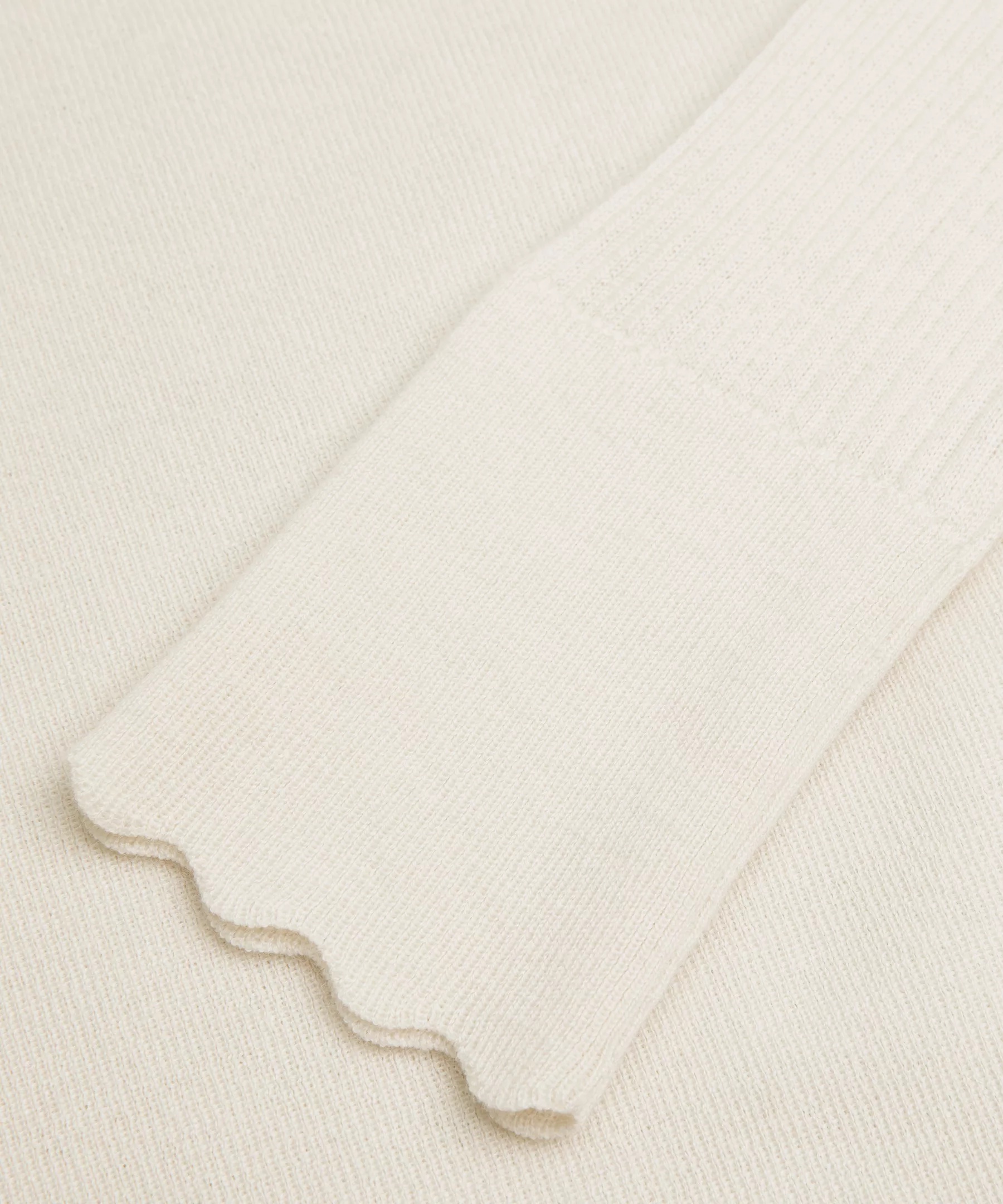 Cashmere Scalloped Cuff Crewneck - 7