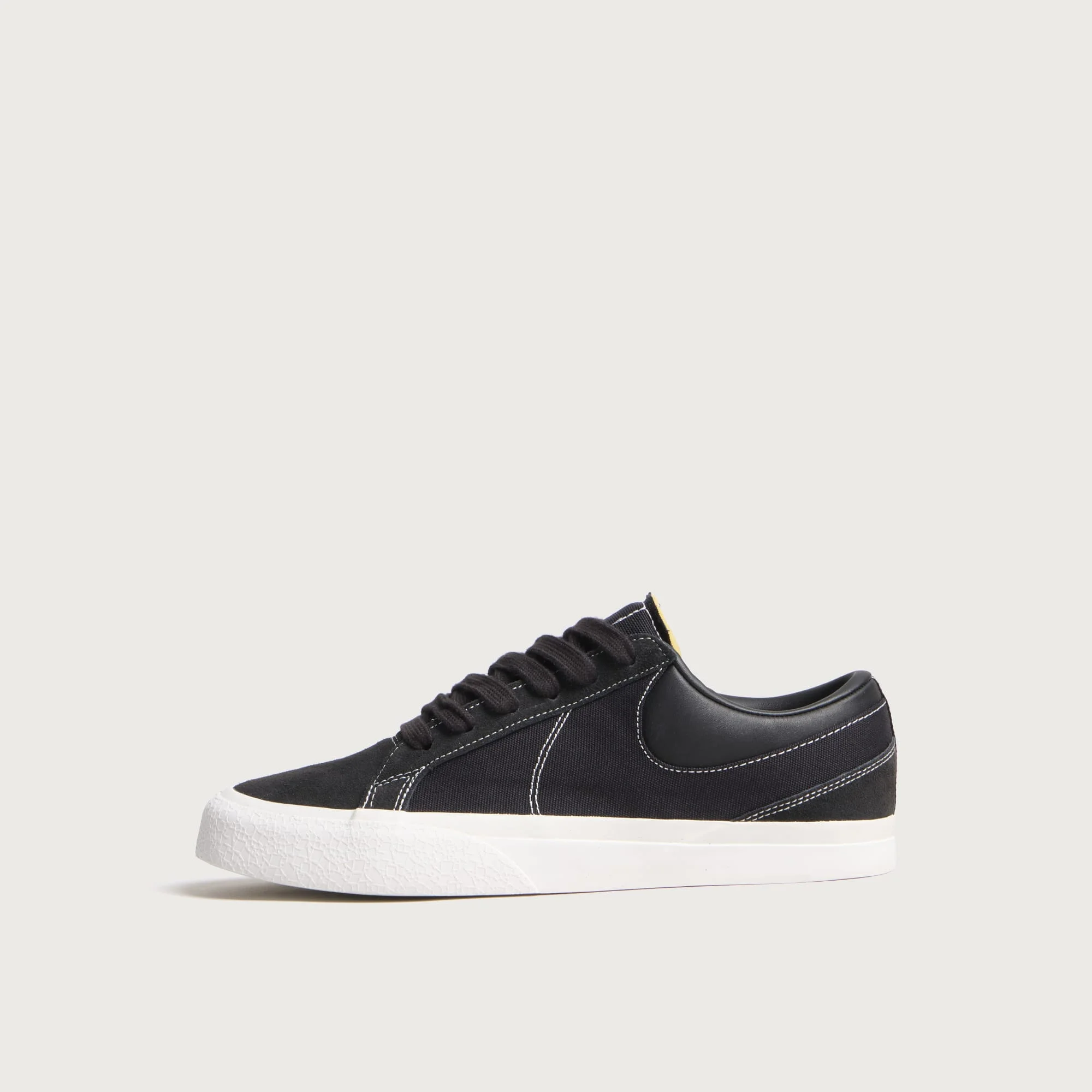 Nike Blazy Sneaker - 1