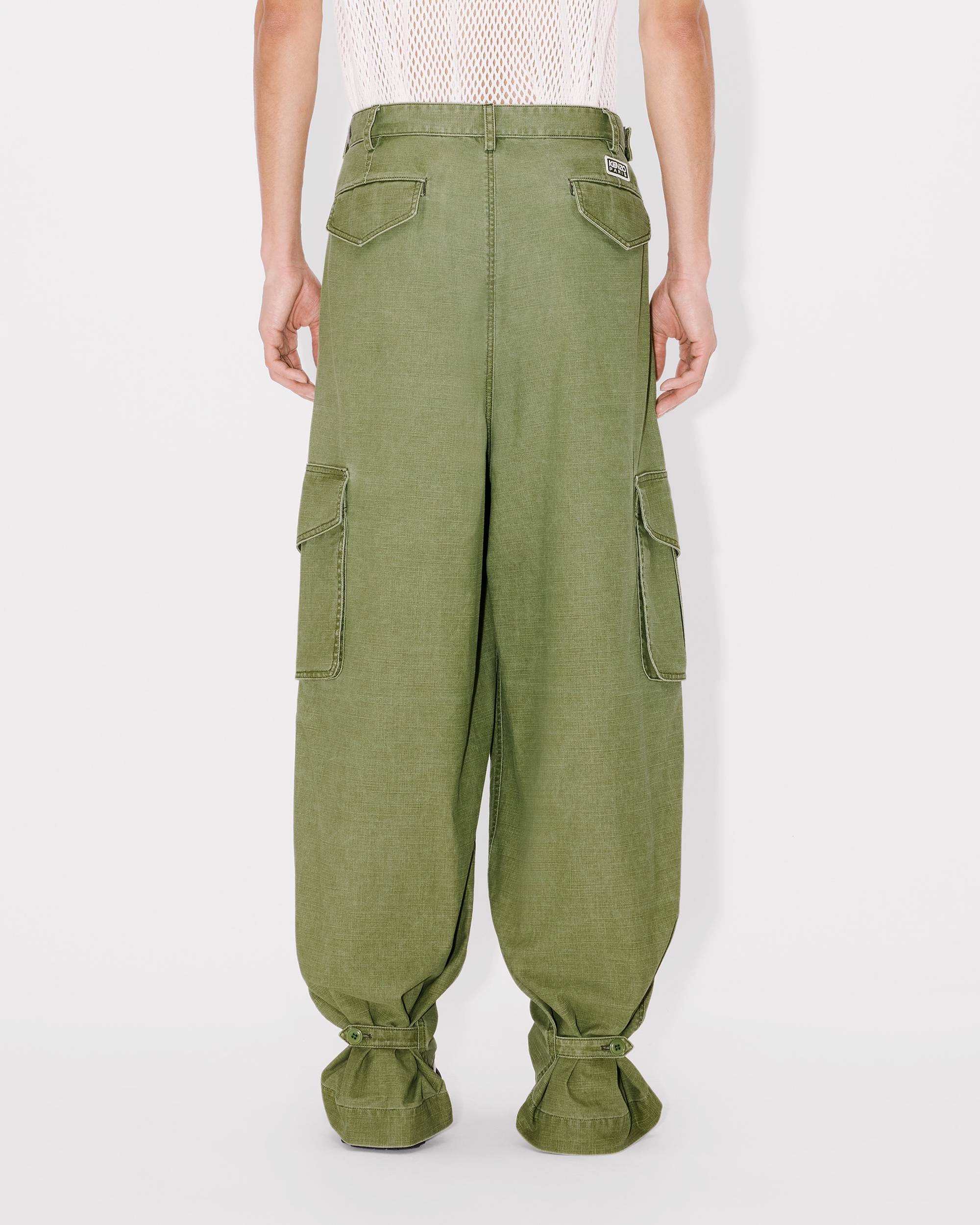 Adjustable cargo pants in cotton - 6