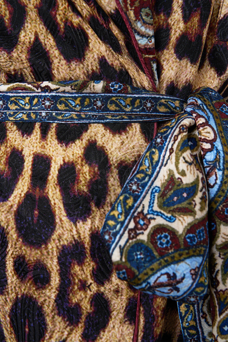 LONG ROBE WITH FLARED SLEEVE 7