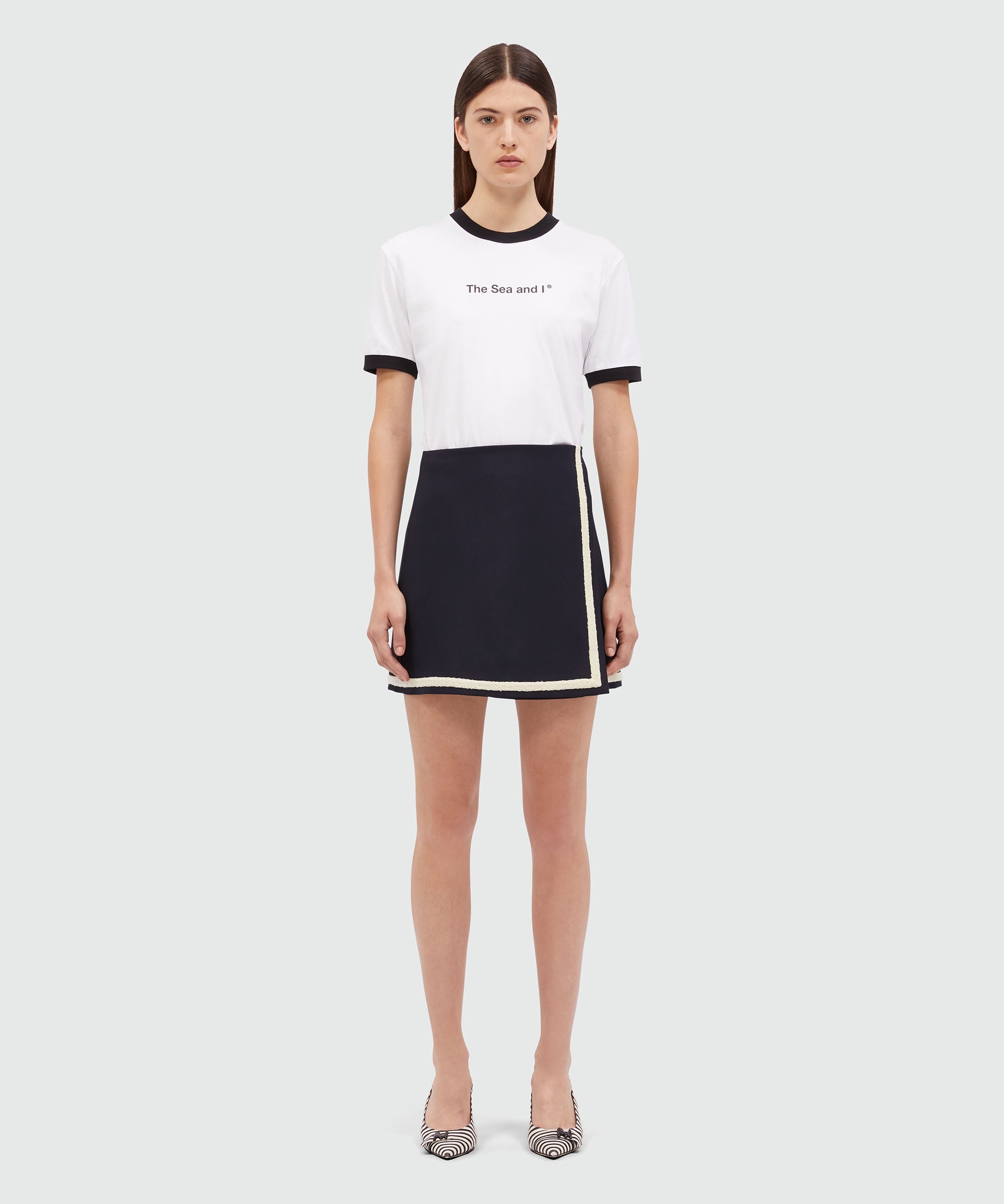 Short skirt in fresco wool with bouclé profiles - 2