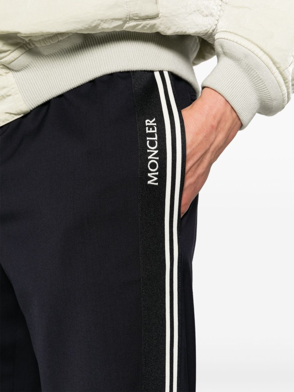 logo-embroidered tapered trousers - 5