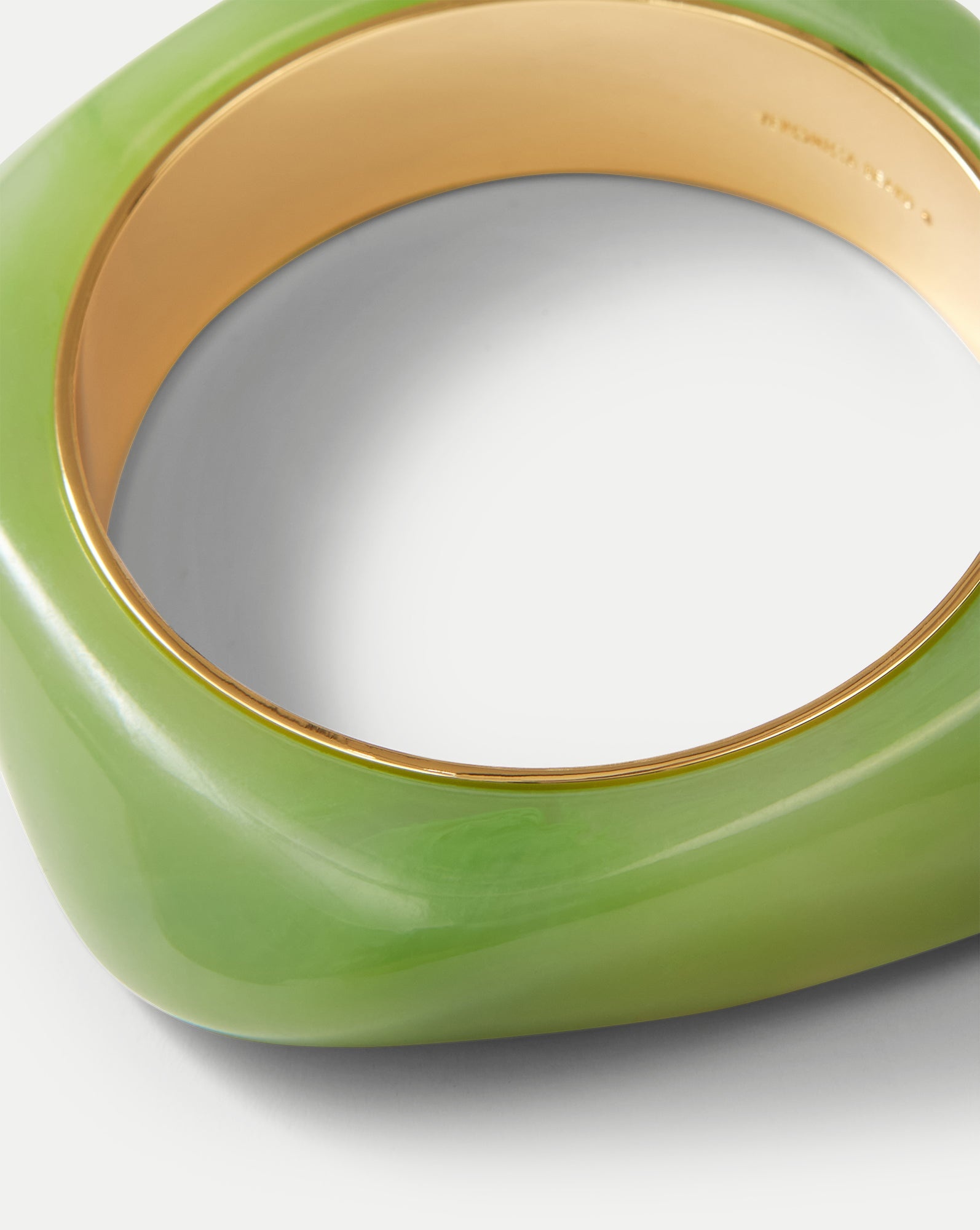 SCULPTED RESIN BANGLE - 3