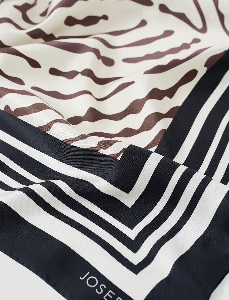 Saff Large Silk Scarf 6