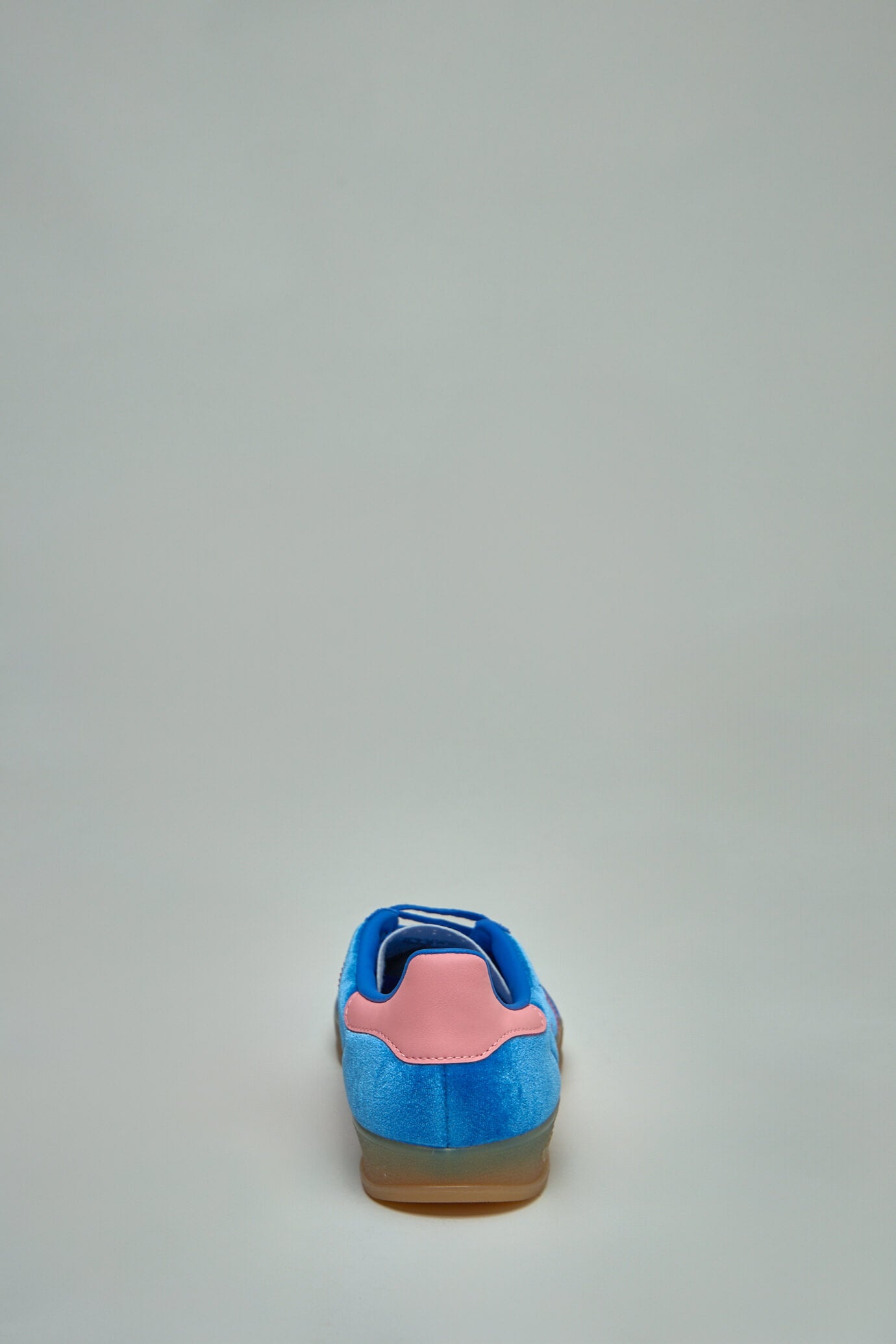 Gazelle Indoor W - 4