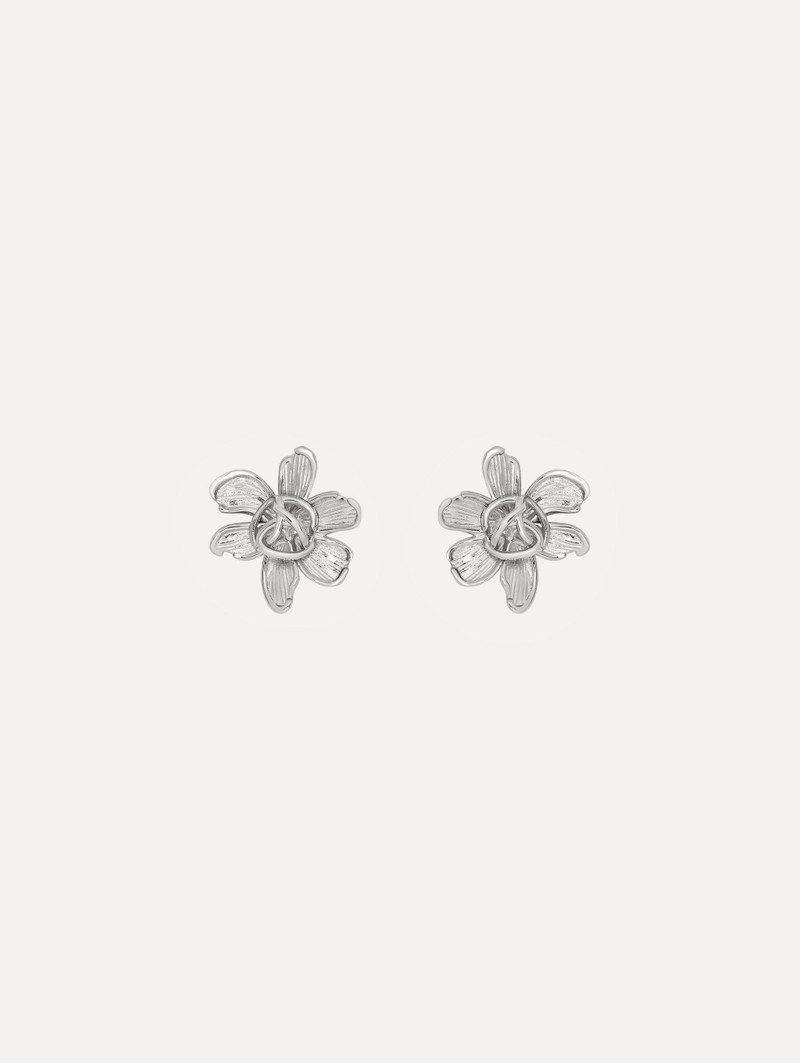 SMALL O FLOWER EARRINGS 1