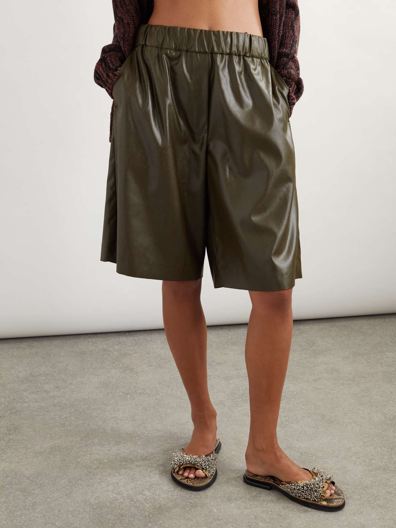 Faux leather shorts Dark green - 3