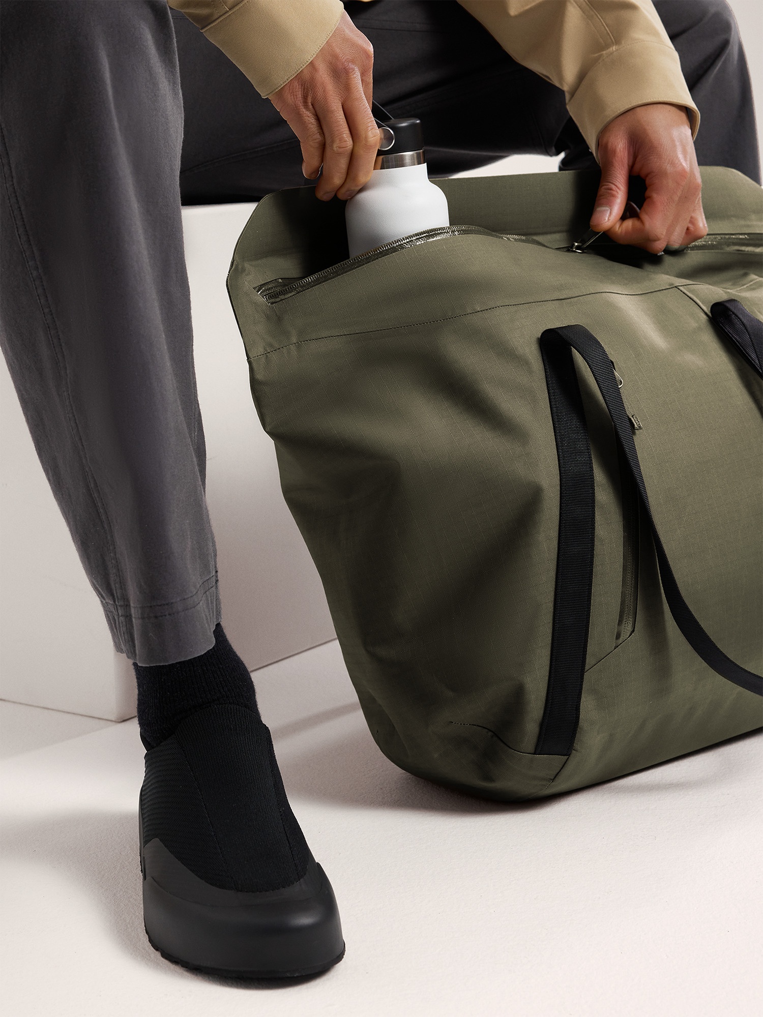 Granville 30 Carryall Bag - 8