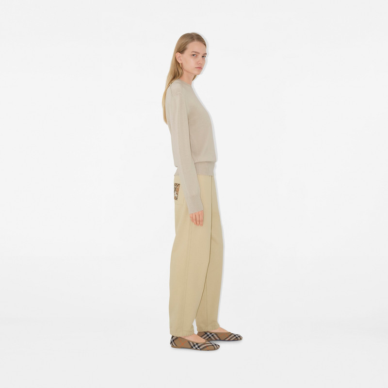 Check Label Cotton Jogging Pants 4