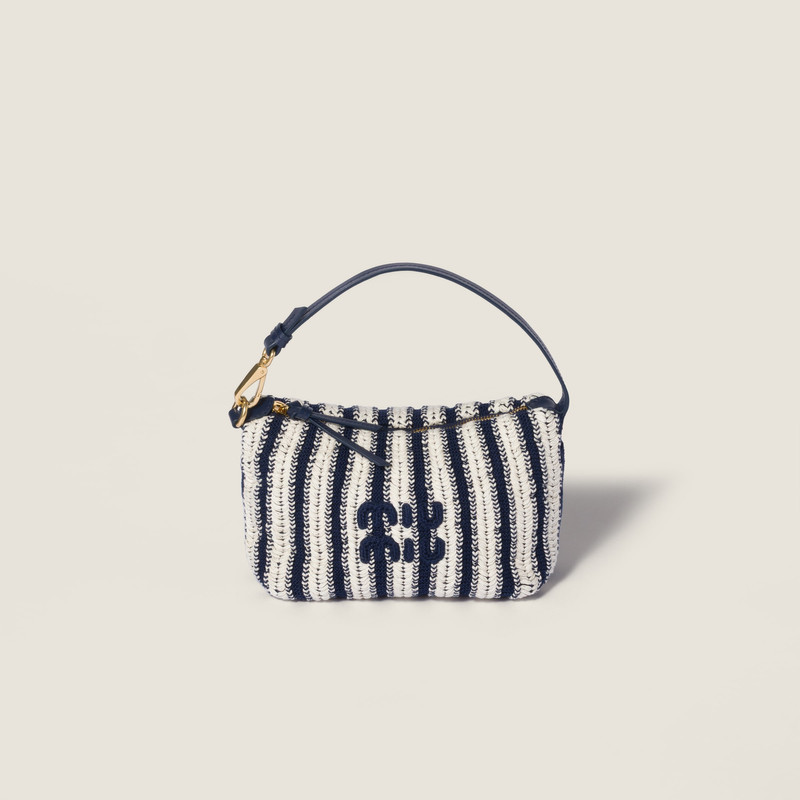 Crochet and leather pouch 1