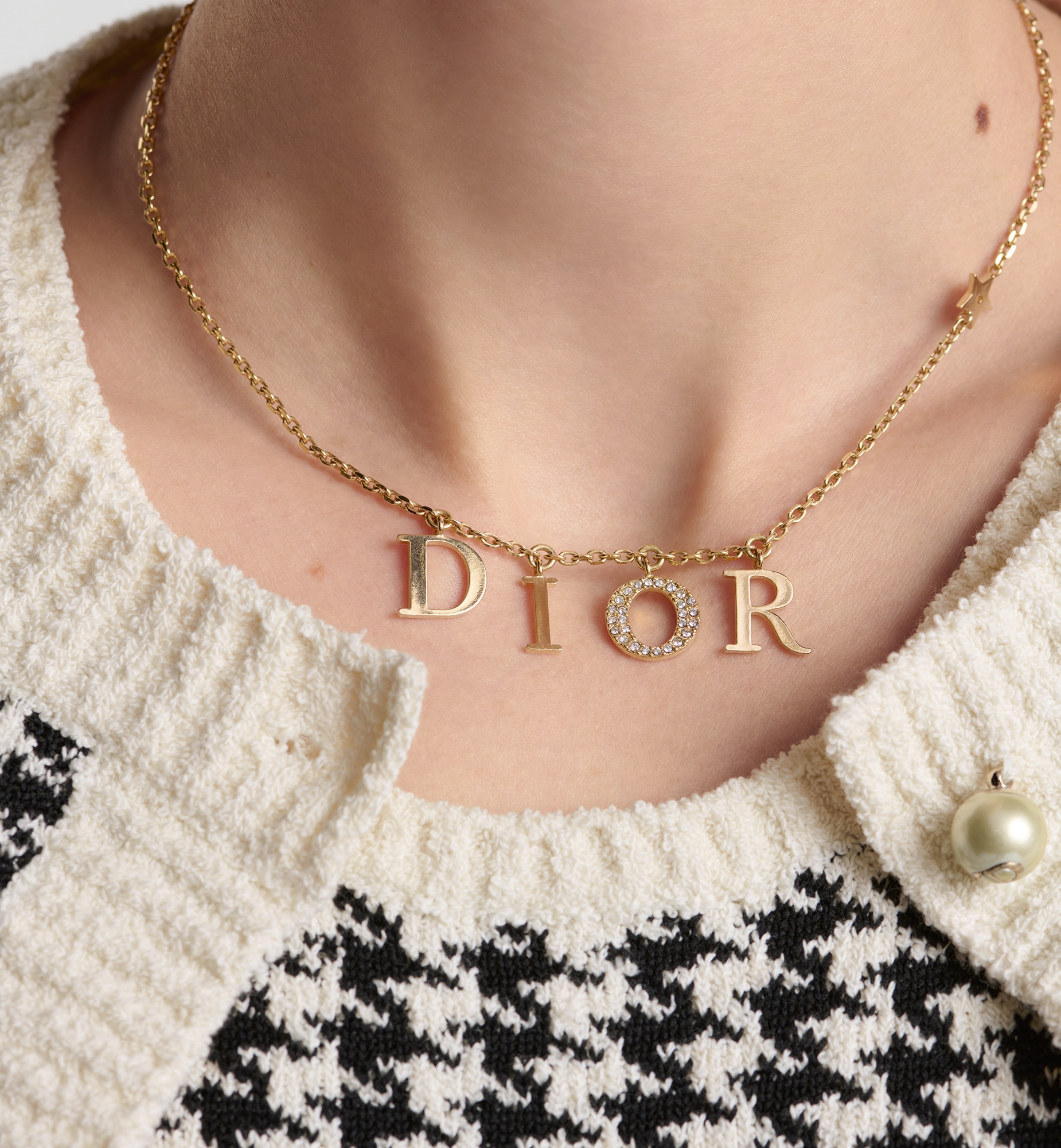 Dior Dio(r)evolution Necklace | REVERSIBLE