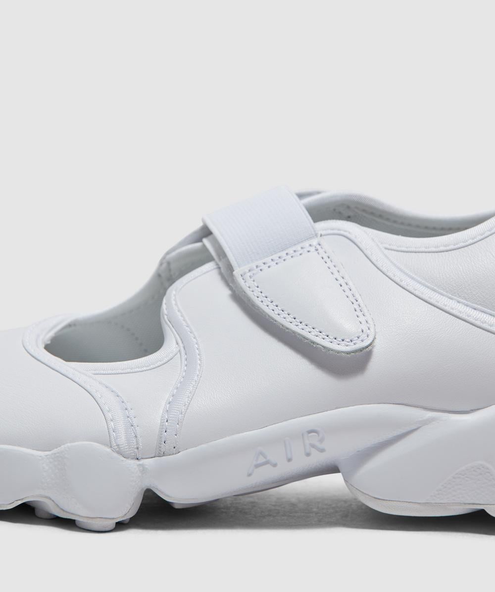 Air rift sneaker - 7