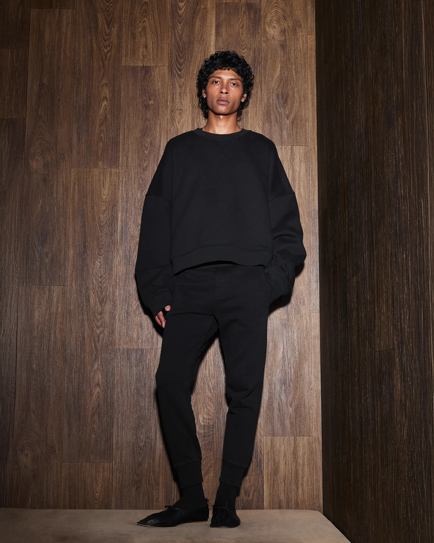 BOX CREW BLACK - 7