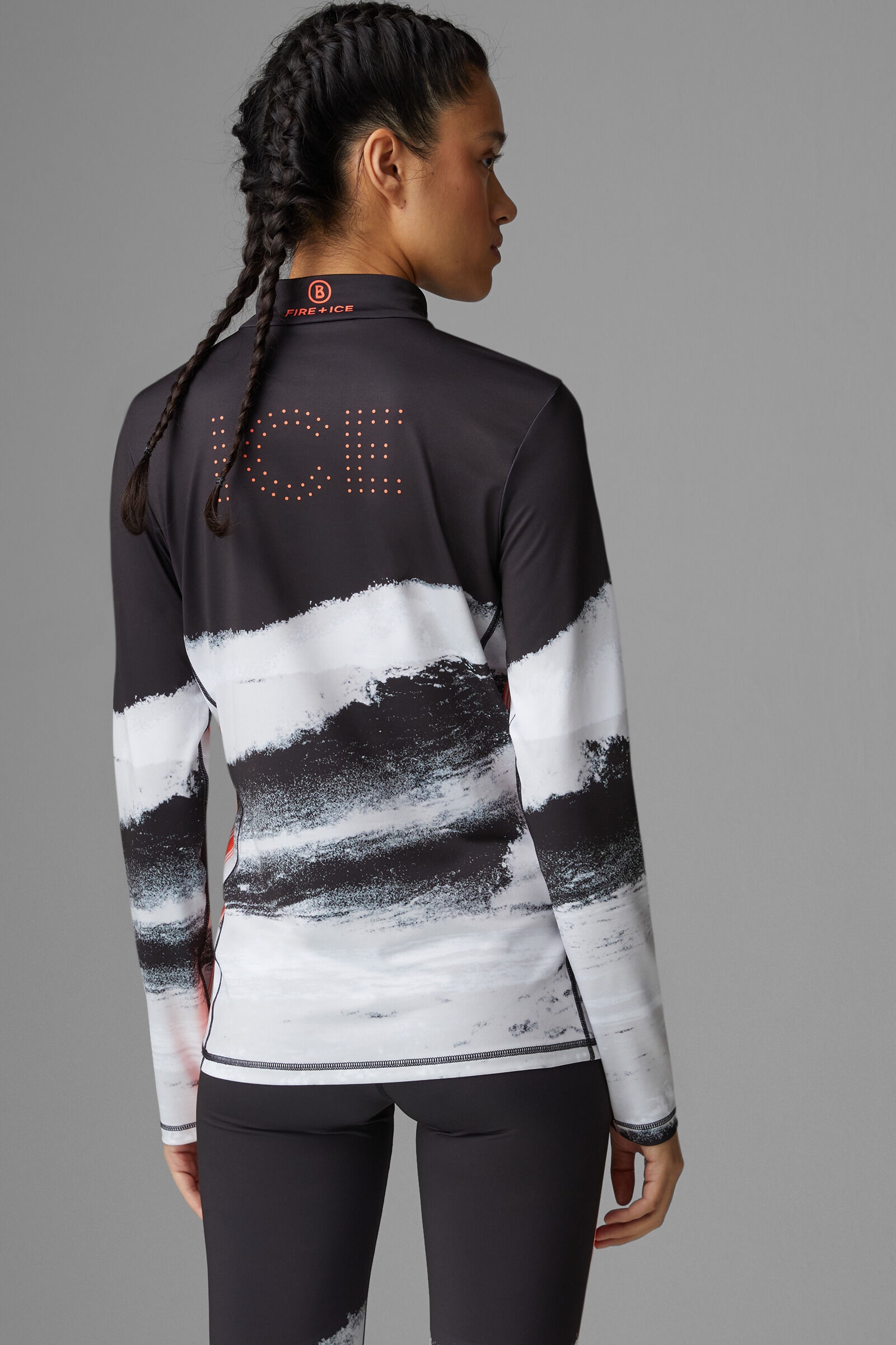 Idda Functional shirt in Black/White/Orange - 3