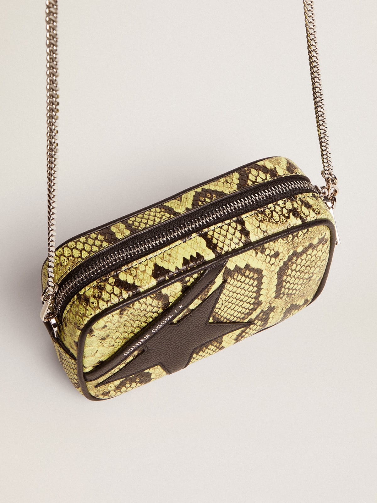 Mini Star Bag in lime-colored snake-print leather with black leather star - 2