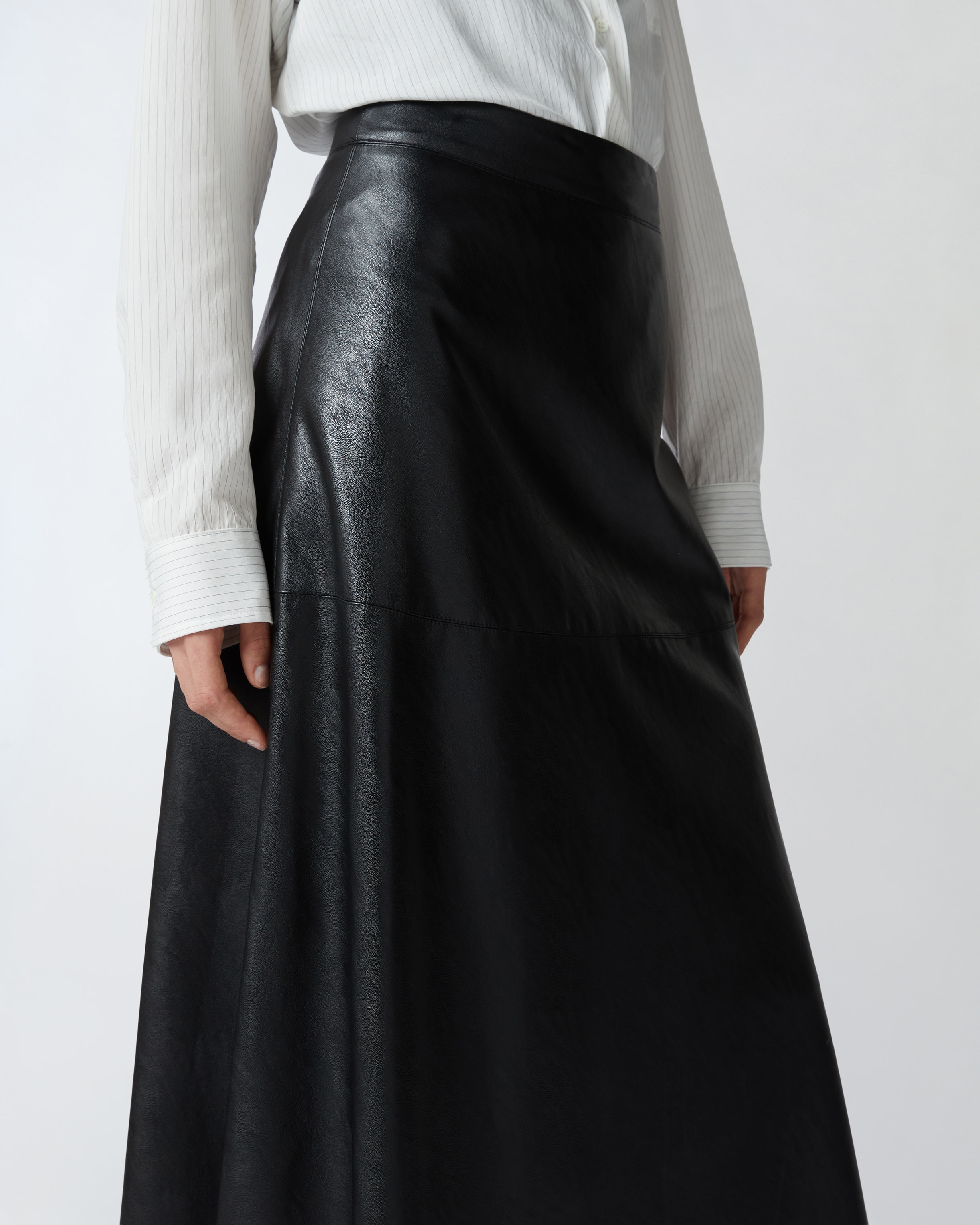 LEATHER-EFFECT MIDI SKIRT - 5