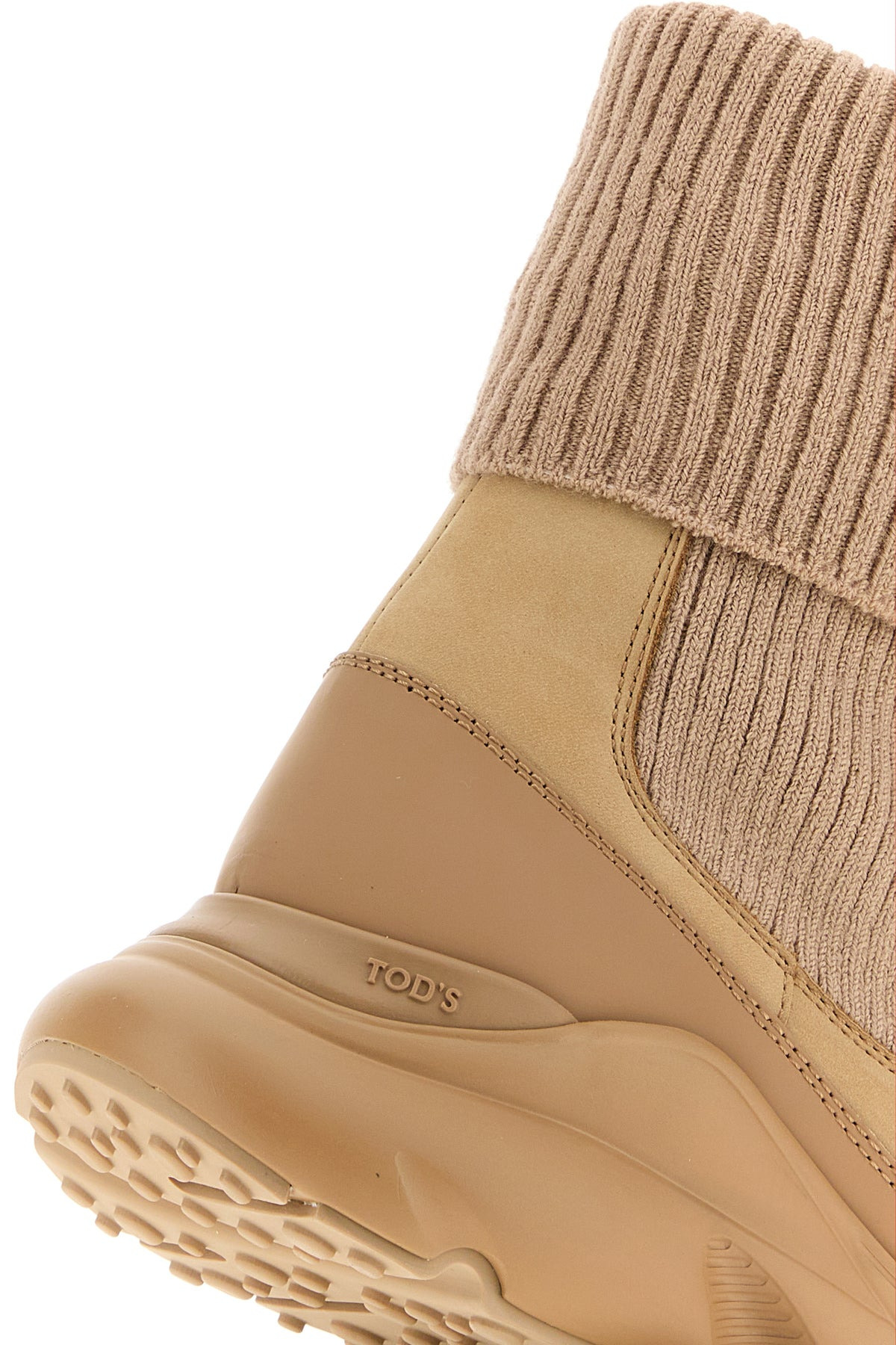 Beige suede ankle boots - 4